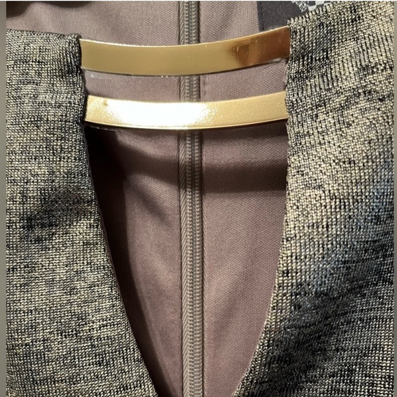 Vince Camuto Gold Metallic Shimmer Long Sleeve Dress Size 6 - Picture 4 of 16